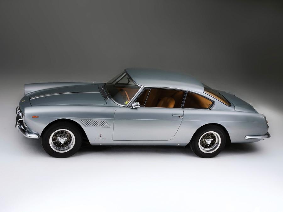  Ferrari 250 GT 2+2 Coupe (Series I-II) 1960 года  (фото 2 из 21)